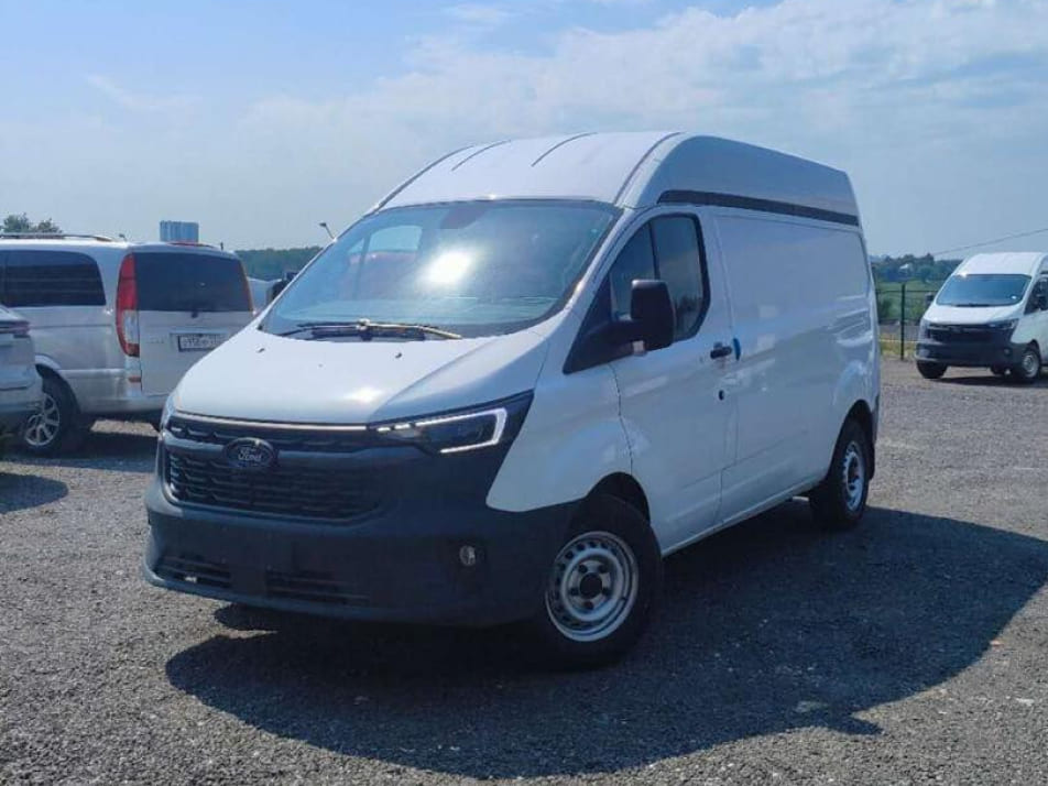 /images/pages/catalog/Ford Transit Custom/Ford_Transit_Custom_3.jpg